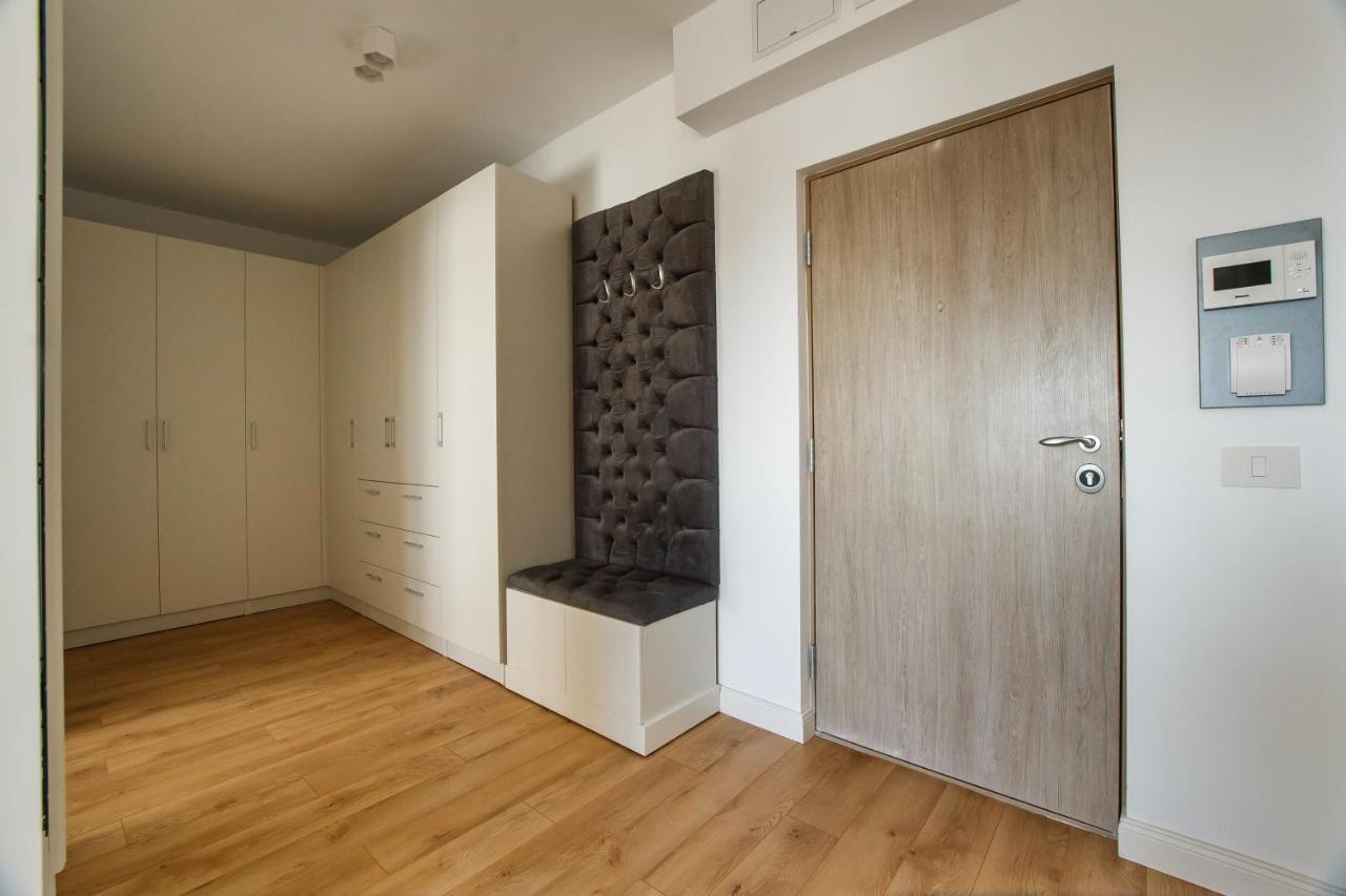 Fantastic Apartment At Prima Residence Oradea Eksteriør billede